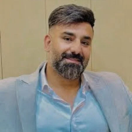 آهنگ شاد قدیمی دوست و کار تو روزگار تو عمر و دل و جون تو پوله بلک کتس
