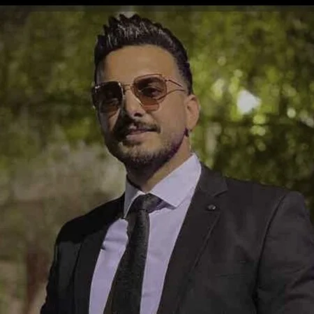 دانلود آهنگ شاد خاطرخوام میدونم خاطرخوام دیوونم – آرمین نصرتی