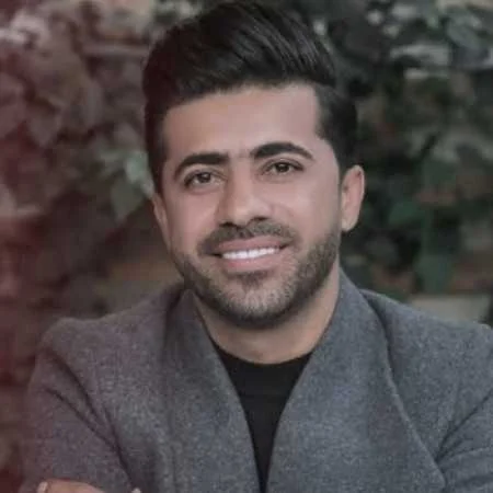 دانلود آهنگ شاد لری دونی تو چنی؟ امید مونی از محسن احمدی