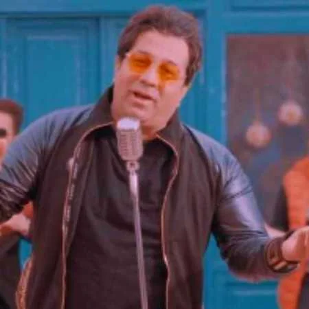 دانلود آهنگ شاد امید جهان چشم سیاه