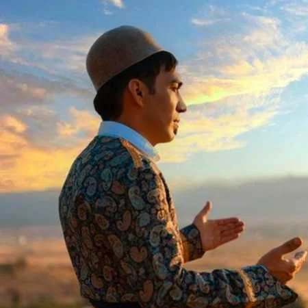 آهنگ شاد هومن پناهی روسری ن سر کرد